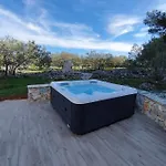 Peaceful Olea Oblica Villa Primošten