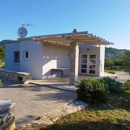 Villa Peaceful Olea Oblica Primosten